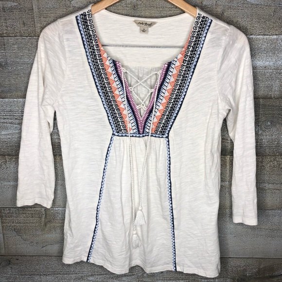 Lucky Brand small white embroidered peasant boho tassle front top 3/4 sleeve - Picture 1 of 3